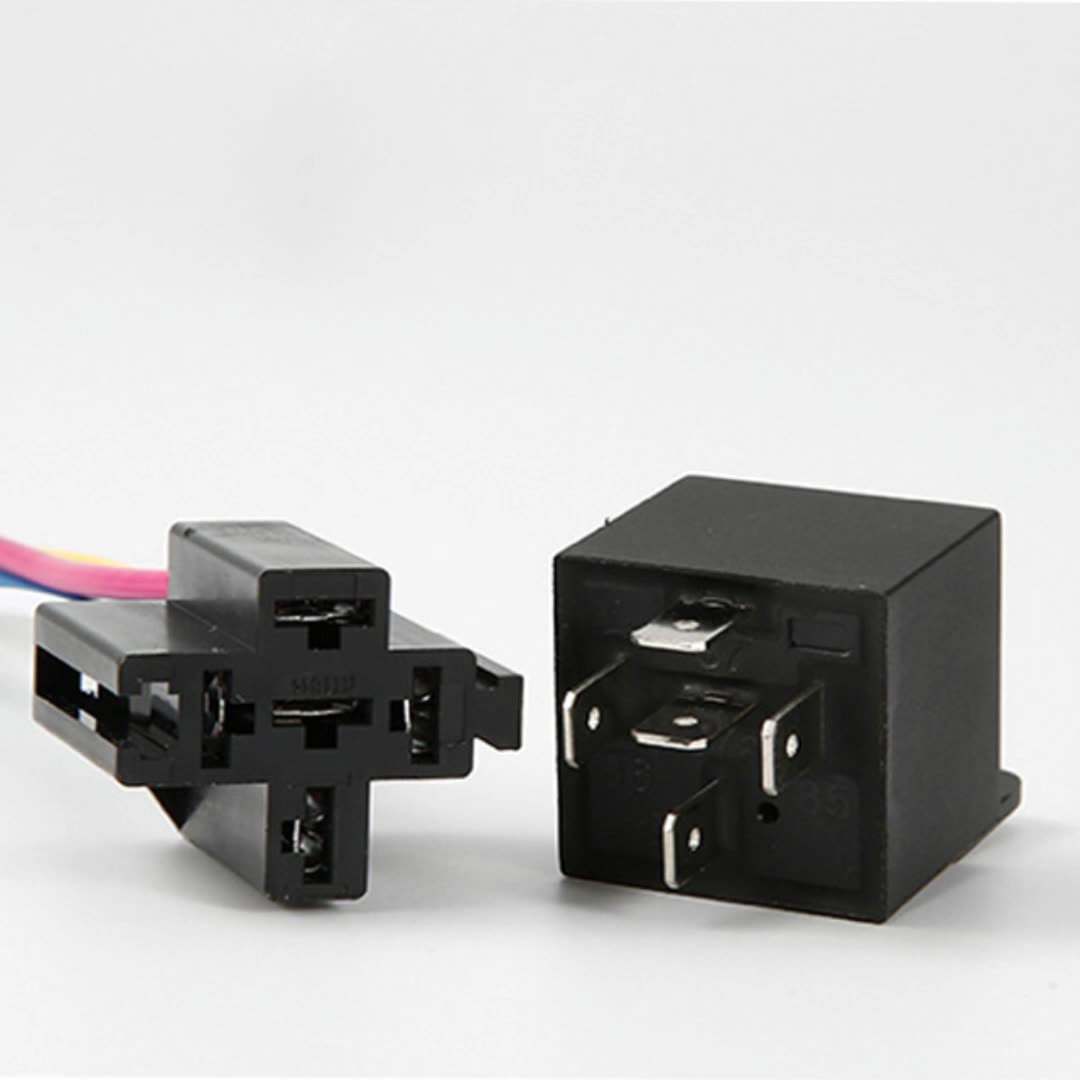 Wholesale 12V/24V 40A car relay with four feet and five feet with socket with wire and plastic back car relay